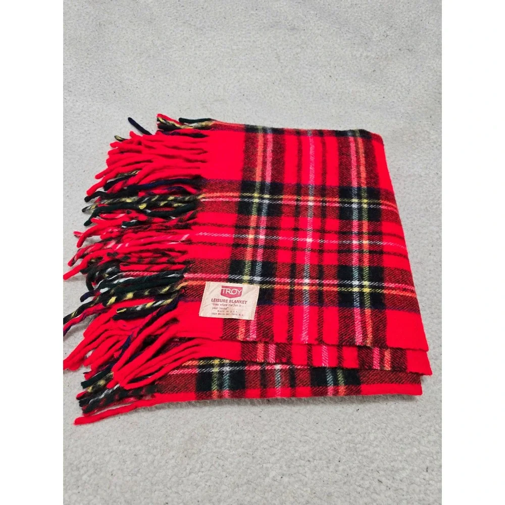 Vintage Troy Leisure Blanket Red Plaid Tartan Fringe Throw Made in USA 51x60
